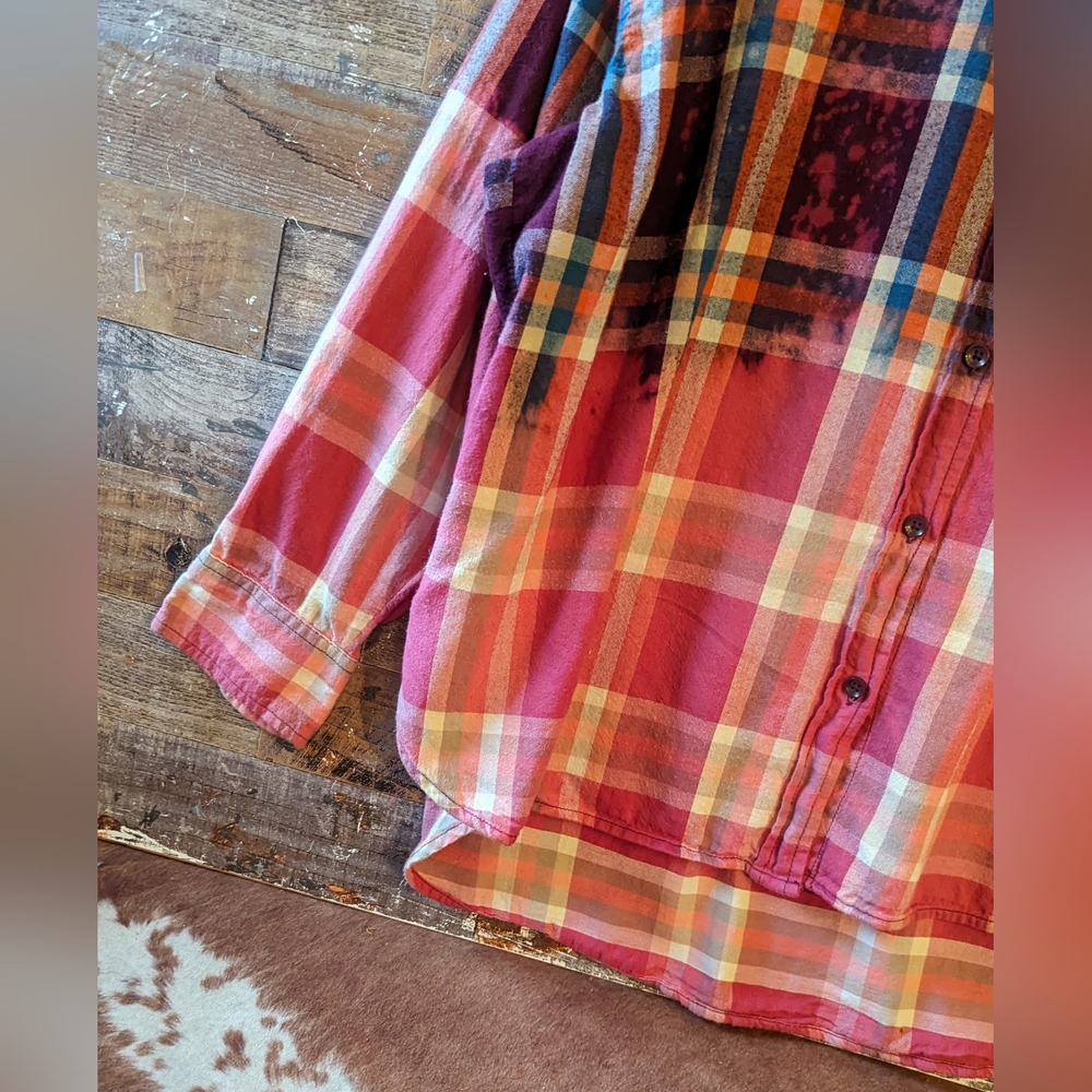 Sale! New Upcycled Handcrafted Dip Dyed Bleached Flannel Shirt With Floral Skull - Picture 16 of 16
